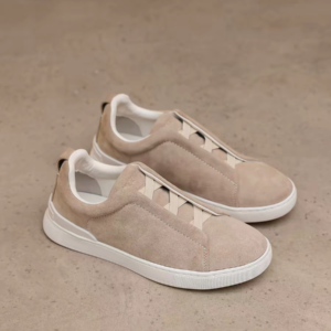 leather shoes F